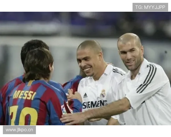 尼科与伊尼亚基：兄弟同队的足球生涯解析